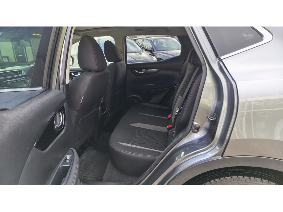 2018 Nissan Qashqai 1.2 Automatic Very Low Mileage AA Approved 1 Year Warranty €17,950