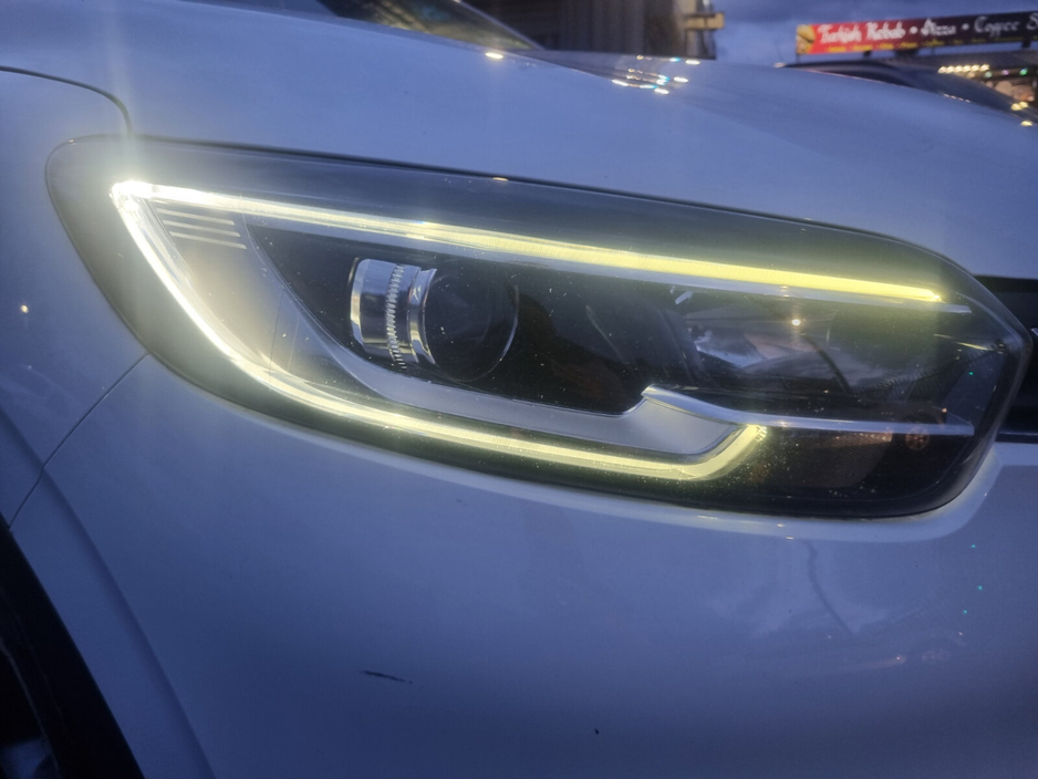 2017 Renault Kadjar - image 10