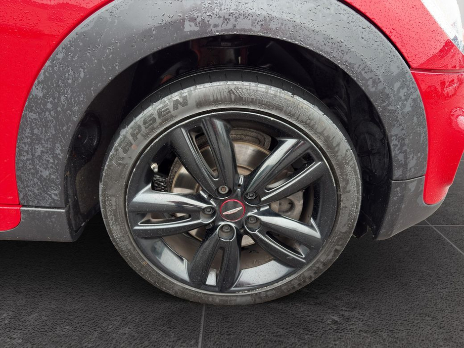 2018 MINI Cooper - image 16