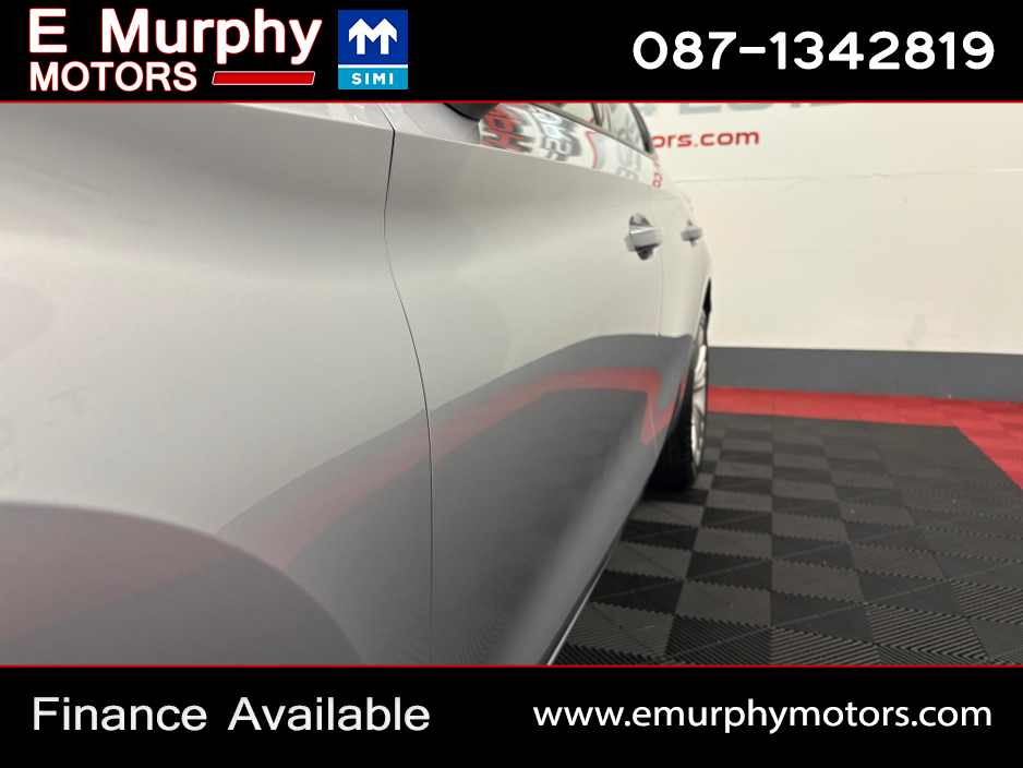 2022 SEAT Leon - image 25