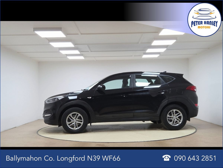 2017 Hyundai Tucson - image 8