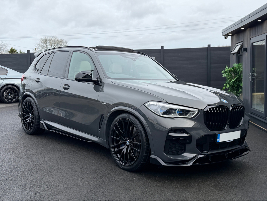 2021 BMW X5 XDRIVE45E M SPORT AUTO €59,950