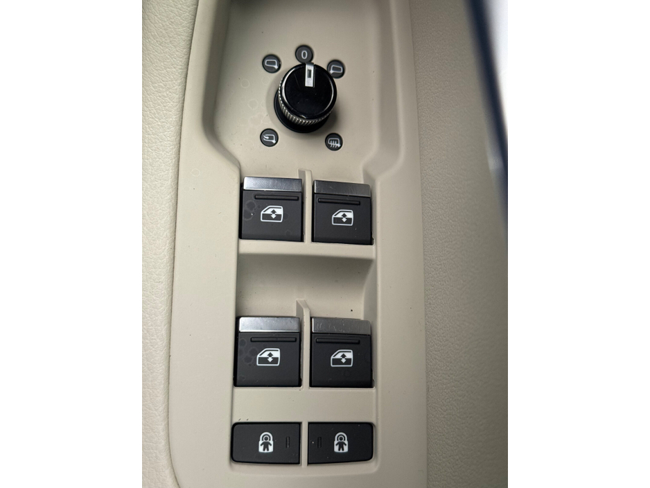 2019 Audi A6 2.0TDI 204 S tronic SE €23,900