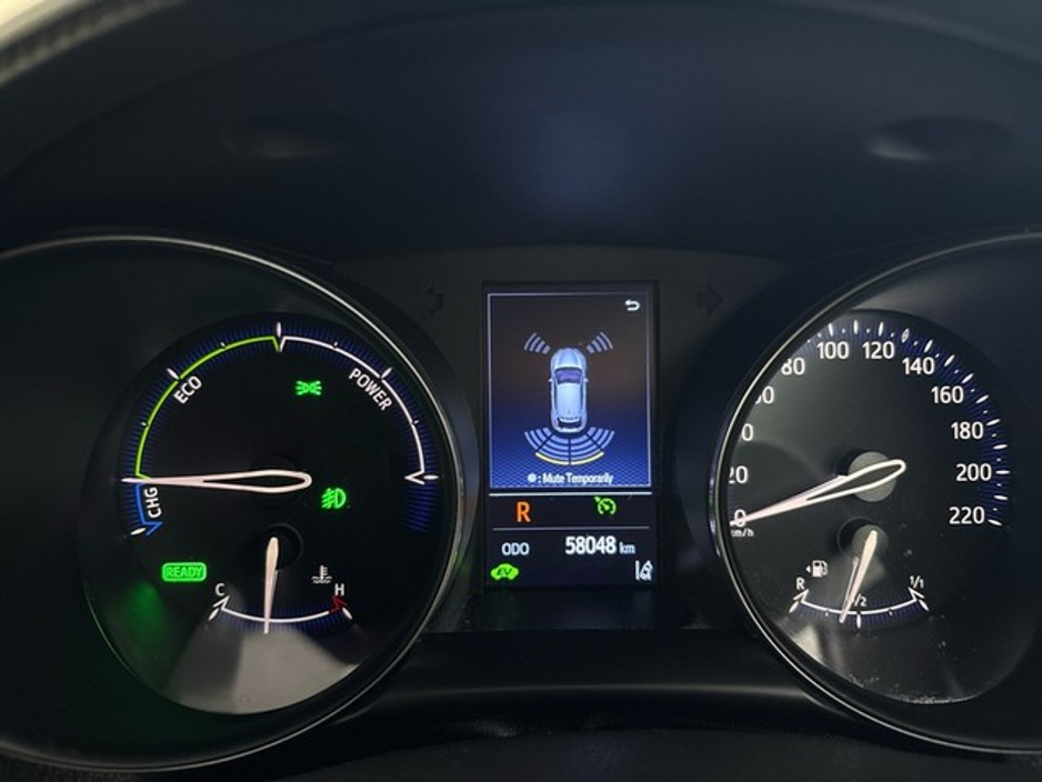 2020 Toyota C-HR - image 17