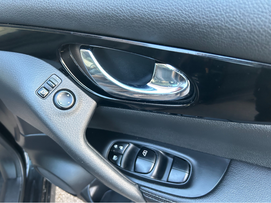 2018 Nissan Qashqai - image 15