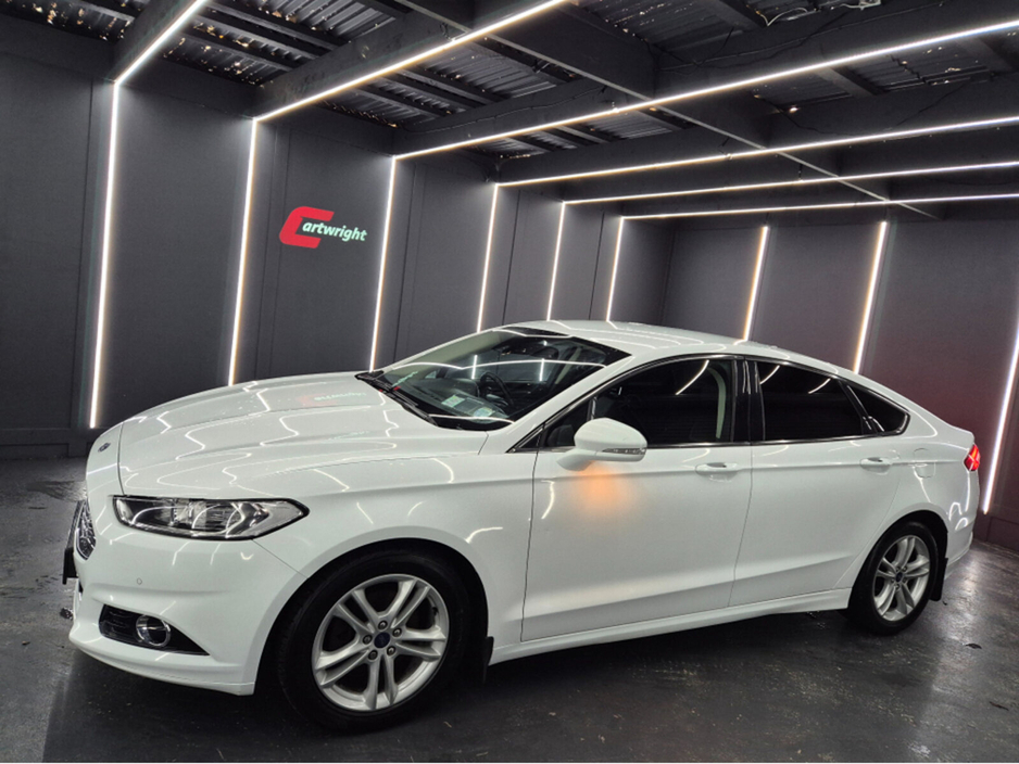 2017 Ford Mondeo - image 15