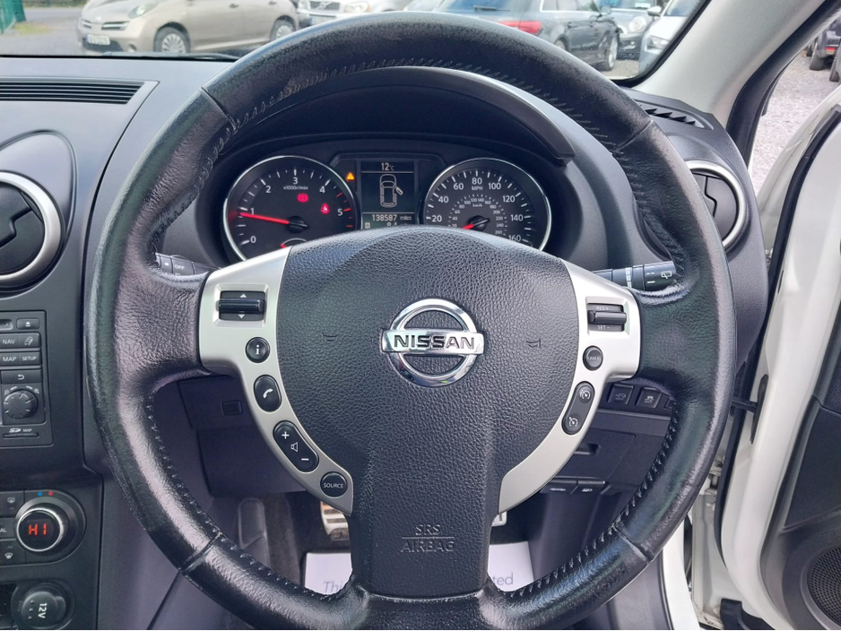 2012 Nissan Qashqai - image 18