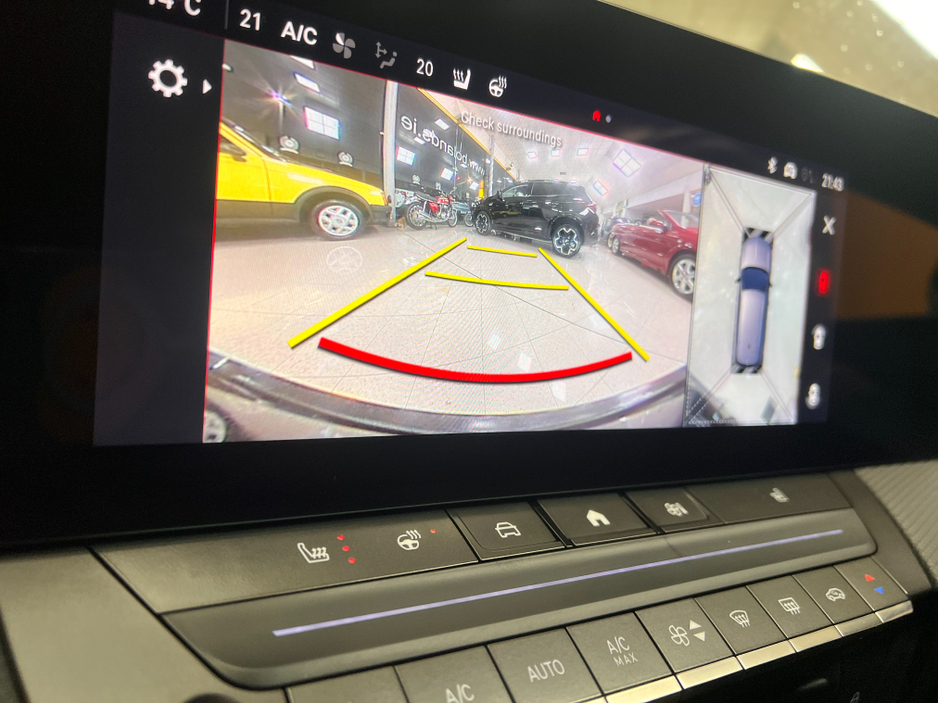 2024 Opel Astra - image 18