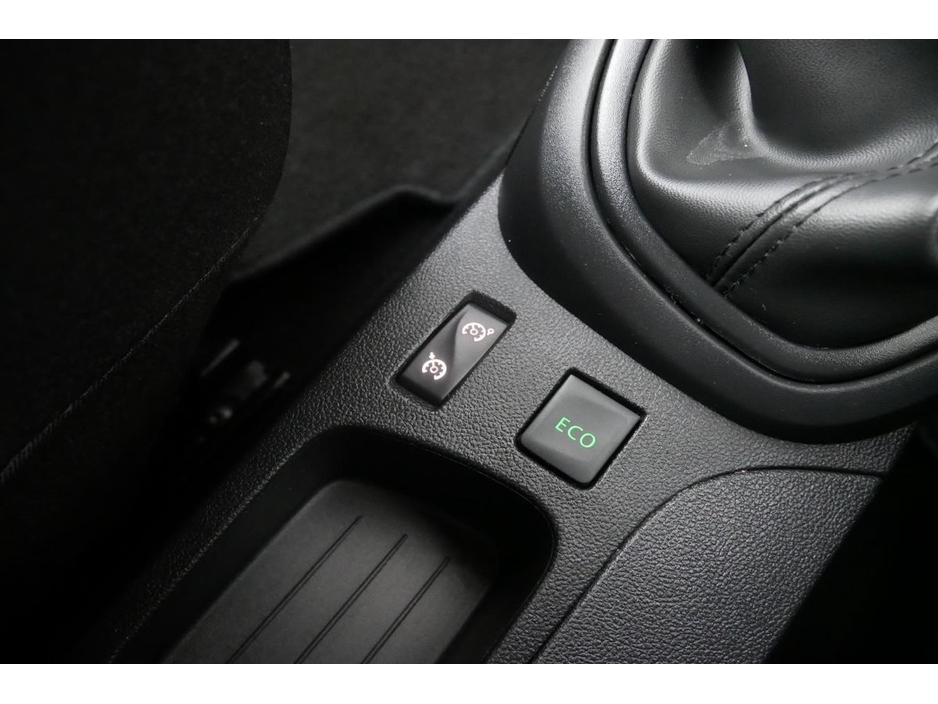 2017 Renault Captur 1.5 DCI 5SPD LIFE 90BHP EU6 €10,890