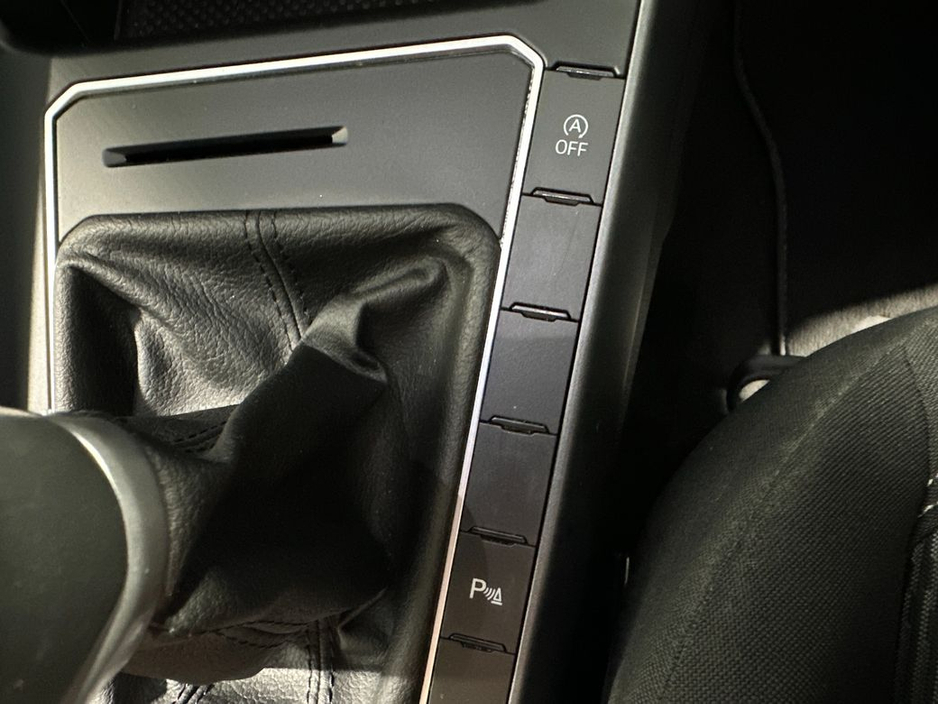 2023 Volkswagen Taigo R Line 1.0 Tsi €24,800