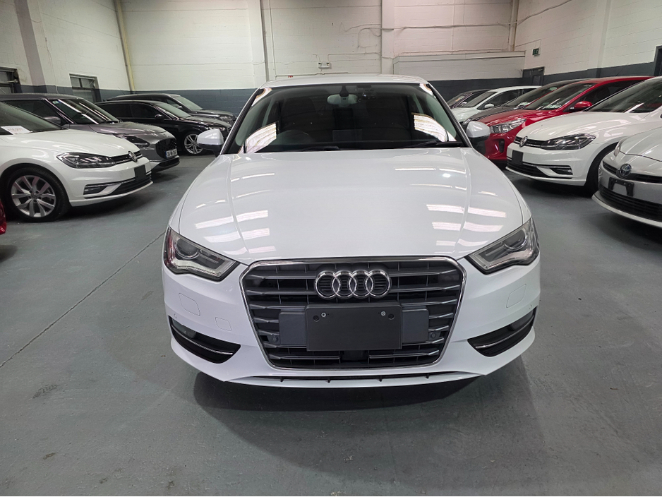 2015 Audi A3 Sportback €13,950