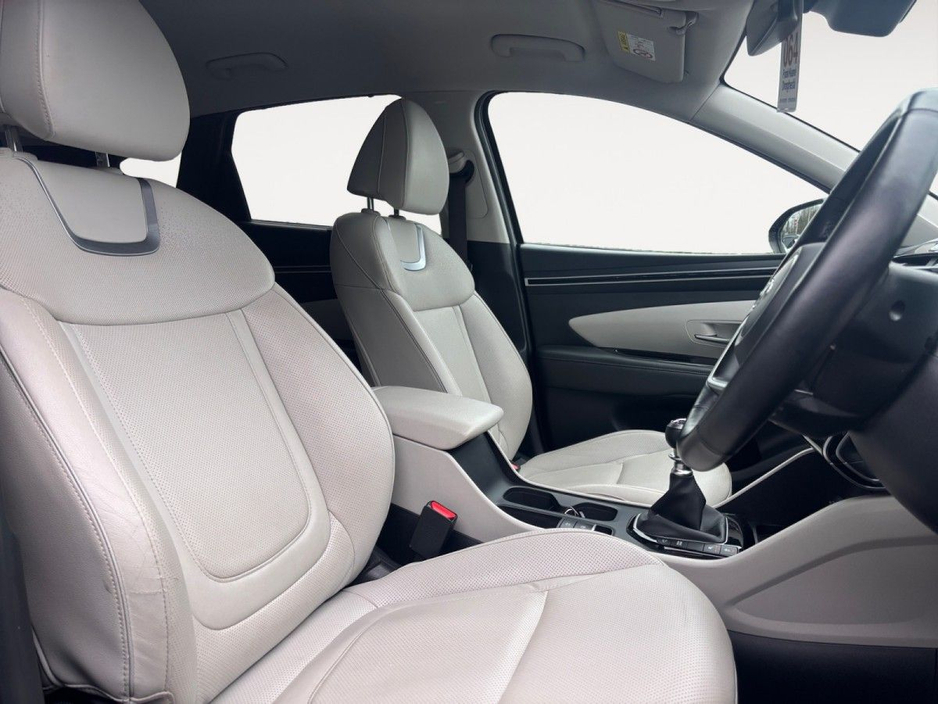 2022 Hyundai Tucson - image 15