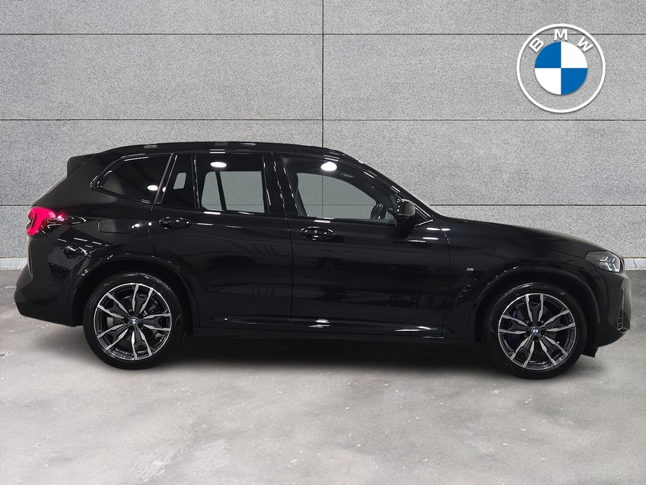 2023 BMW X3 - image 25