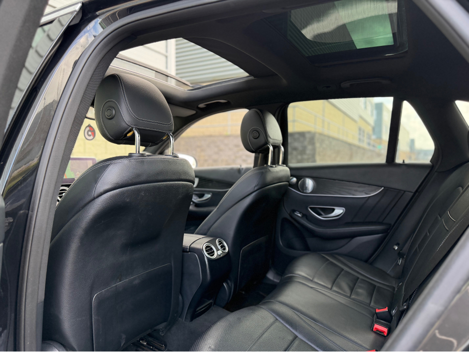 2018 Mercedes-Benz GLC Class - image 20