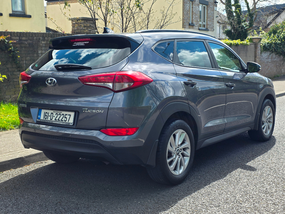 2016 Hyundai Tucson - image 7