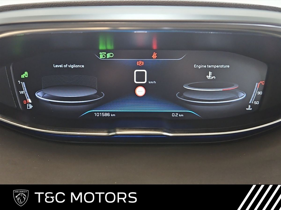 2019 Peugeot 5008 - image 10