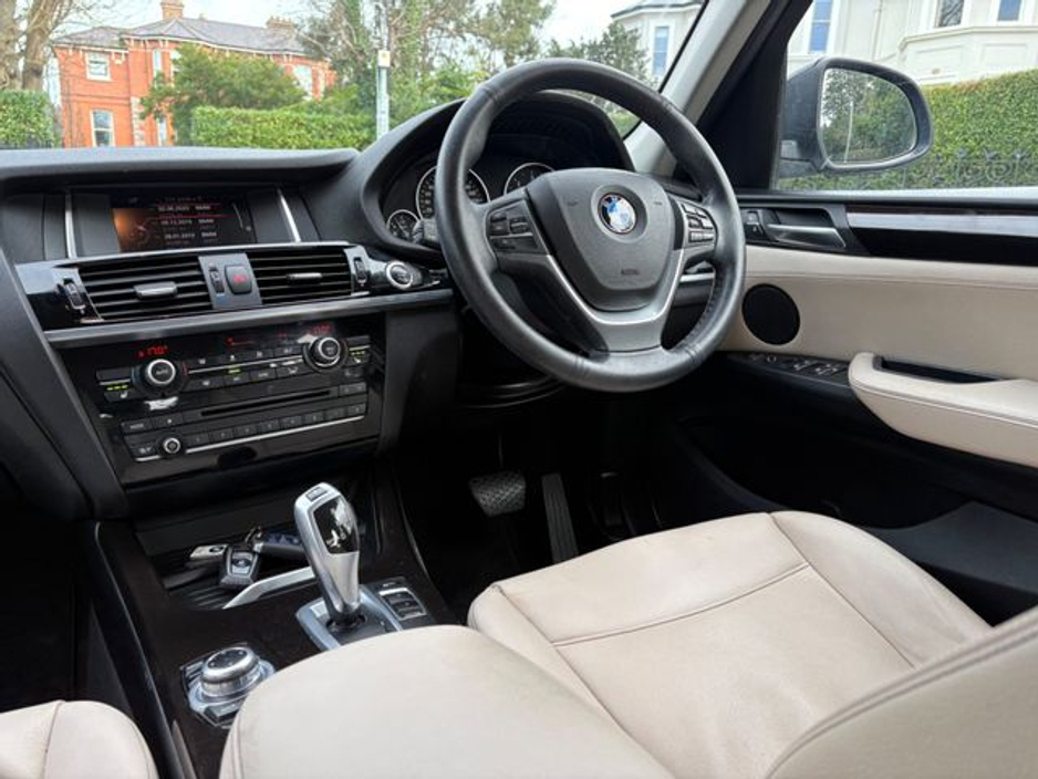 2016 BMW X3 - image 14
