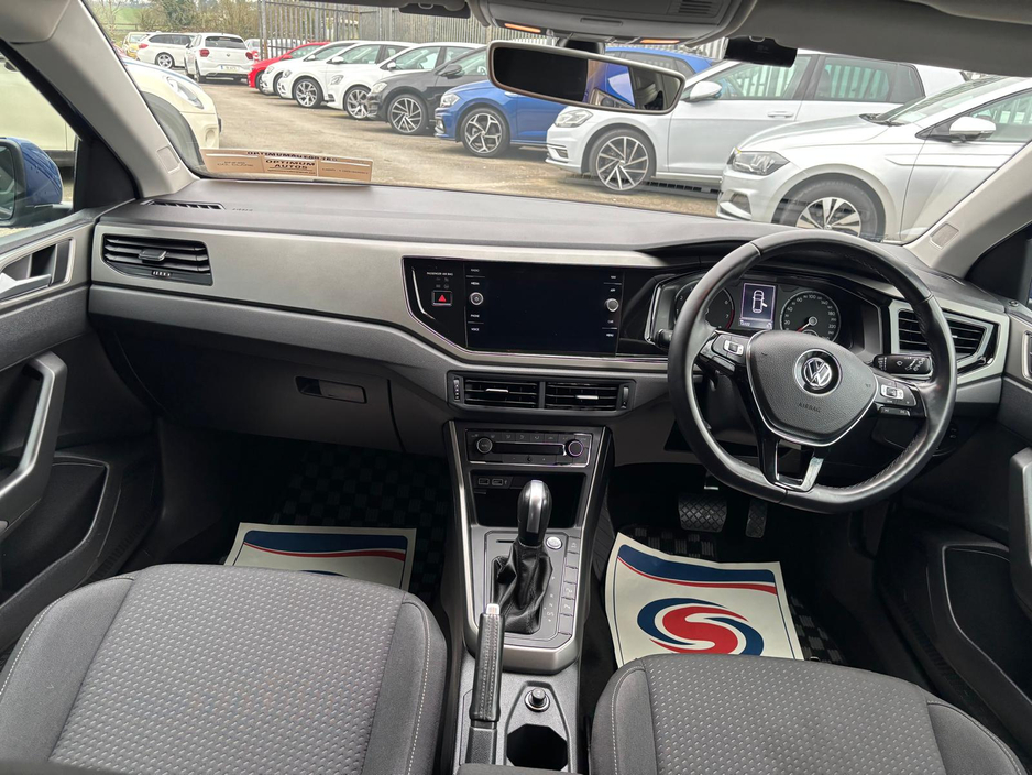 2021 Volkswagen Polo - image 6