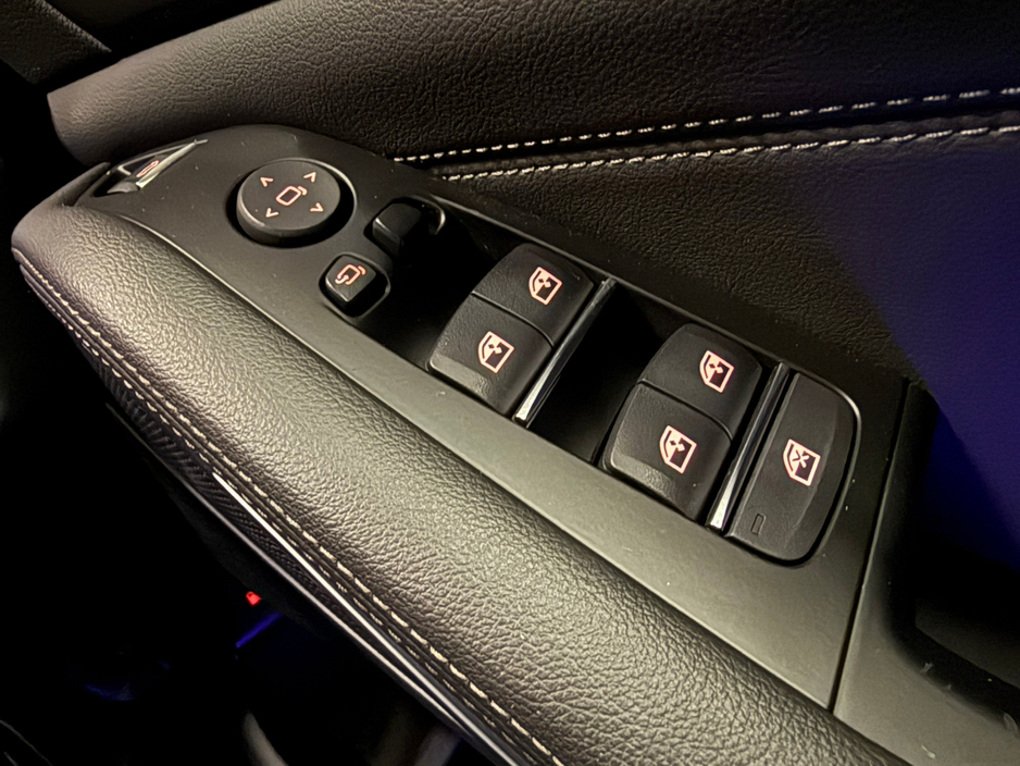 2022 BMW X5 - image 22