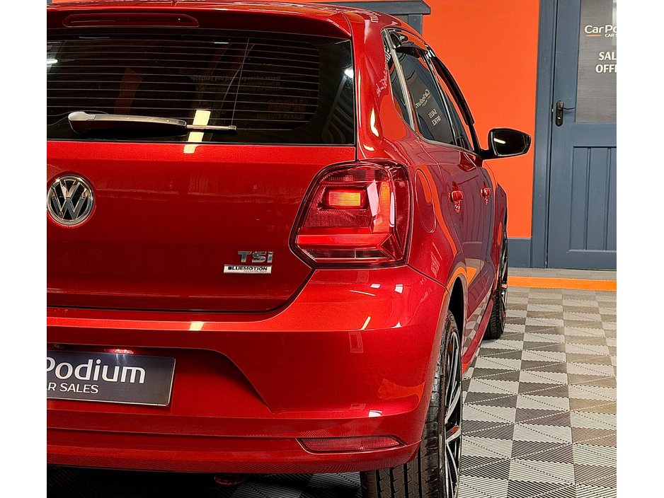 2016 Volkswagen Polo - image 21