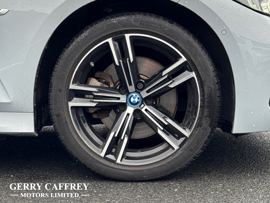 2022 BMW 3 Series 330e M- SPORT TECH PACK PHEV G20 €35,950