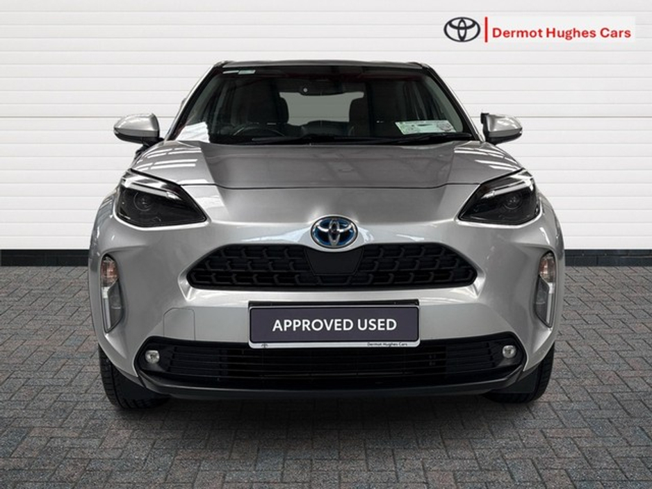 2022 Toyota Yaris Cross - image 5