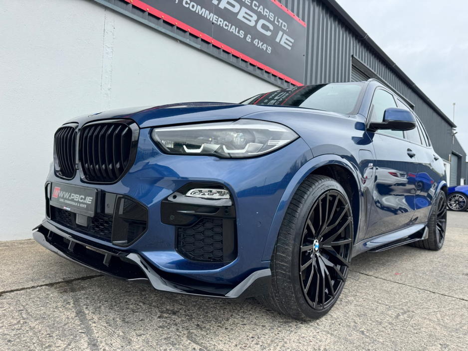 2022 BMW X5 - image 8