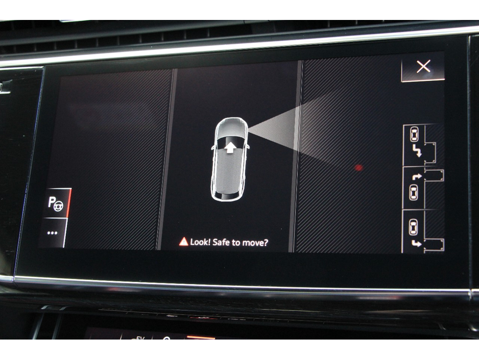 2023 Audi Q8 - image 14