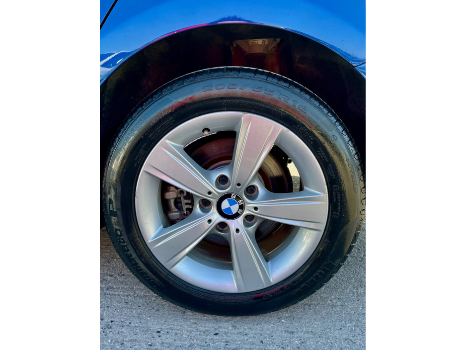 2016 BMW 1 Series - image 39