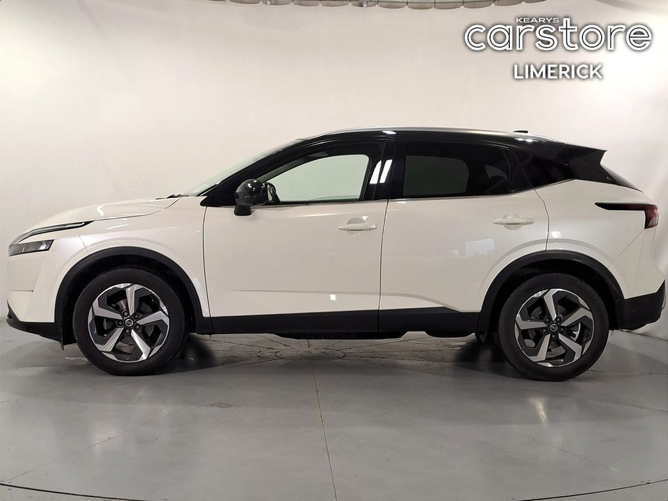 2021 Nissan Qashqai 1.3 PET MILD HYBRID SV PREMIUM €24,880