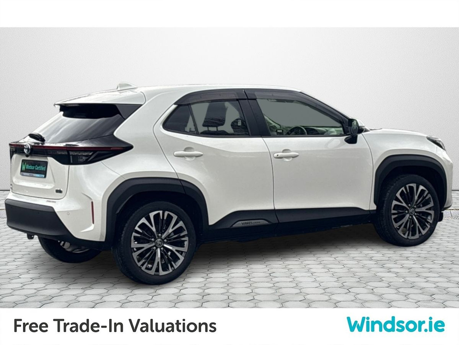 2020 Toyota Yaris Cross - image 2