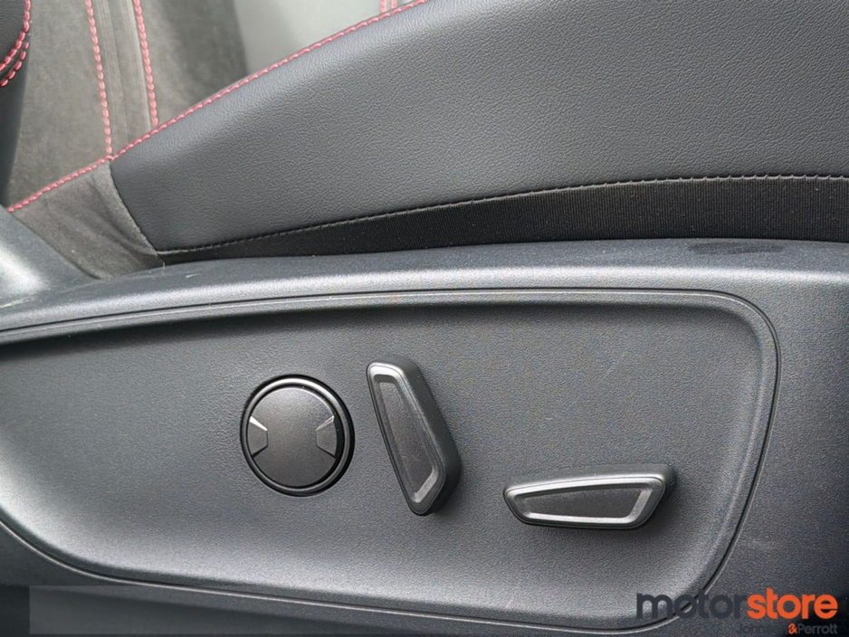 2026 Ford Kuga - image 31