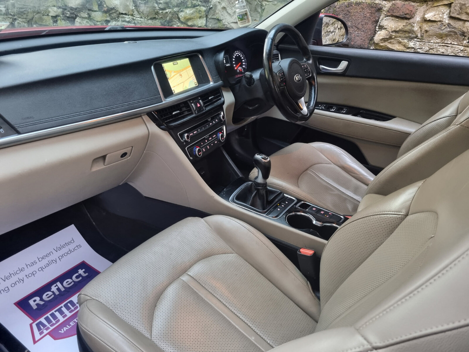 2017 Kia Optima 1.7 D Platinum €7,499