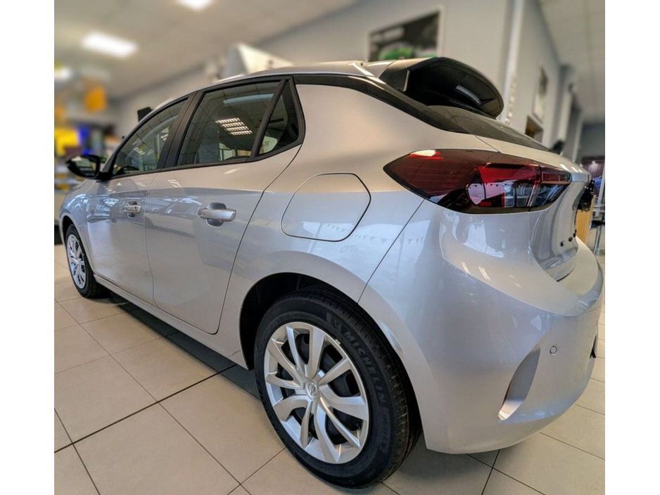 2026 Opel Corsa - image 2