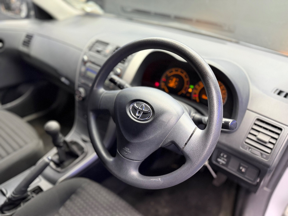 2009 Toyota Corolla 1.4 VVT-i 4Dr Terra €3,200