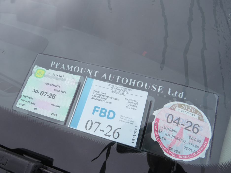 2012 Audi Q3 - image 2