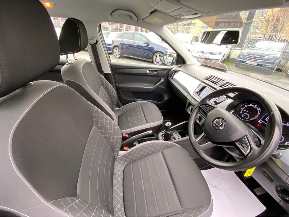 2019 Skoda Fabia AMBITION 1.0 Tiny Mileage €13,900