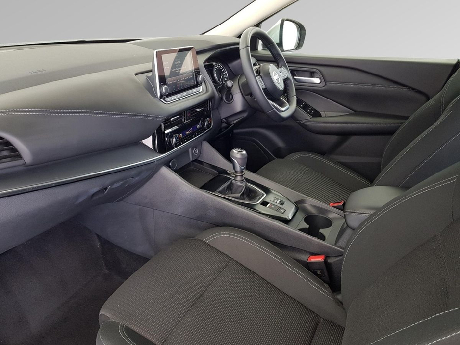 2024 Nissan Qashqai - image 3