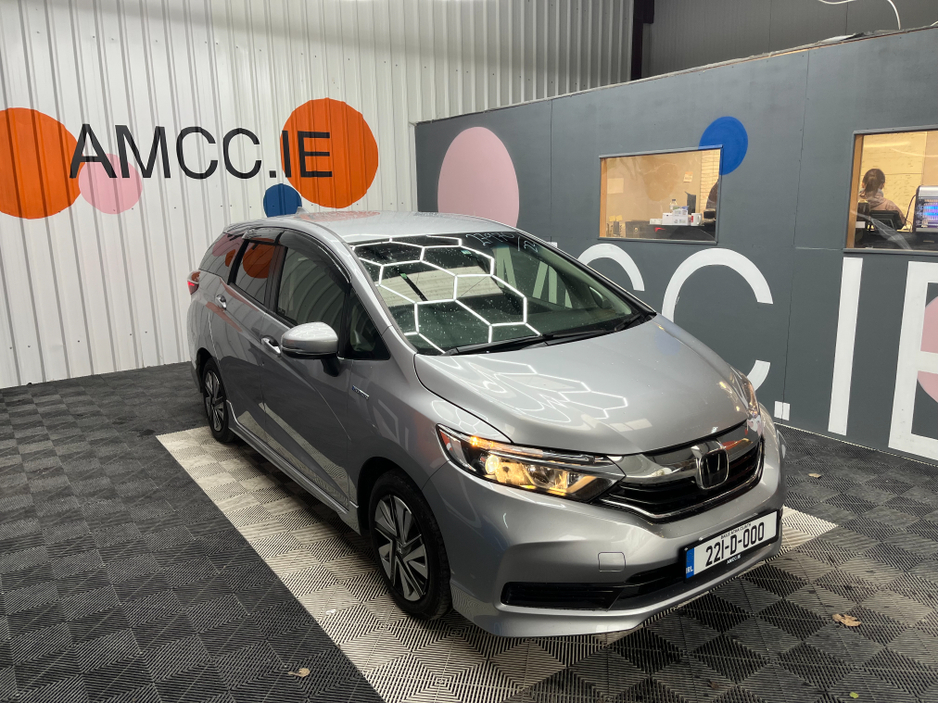 2022 Honda Shuttle €17950 2022 HONDA SHUTTLE HYBRID SENSING 1.5 AUTOMATIC / CRUISE CONTROL / REVERSE CAMERA AND MORE €17,950