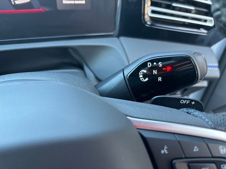 2026 Volkswagen Tiguan - image 9