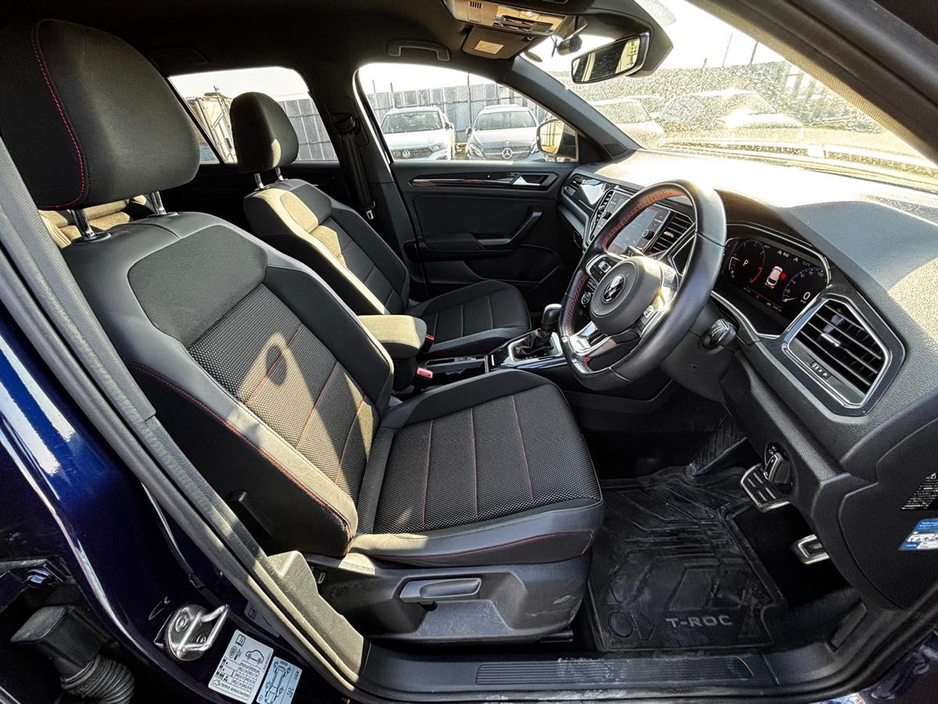 2016 Volkswagen Polo - image 5