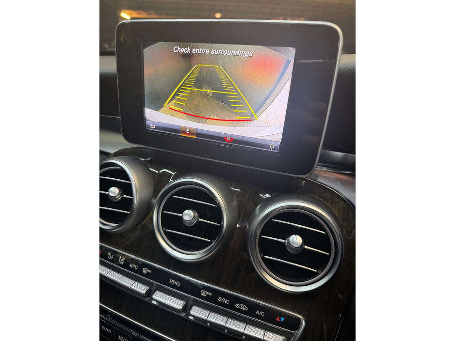 2015 Mercedes-Benz C Class - image 19