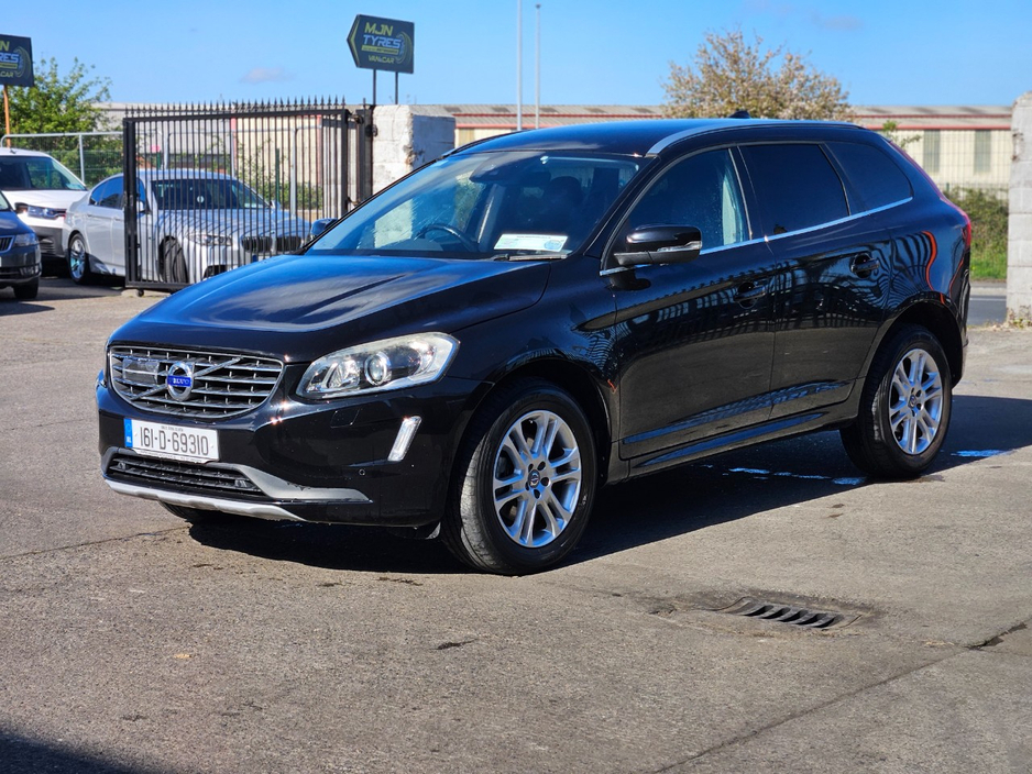 2016 Volvo XC60 - image 6