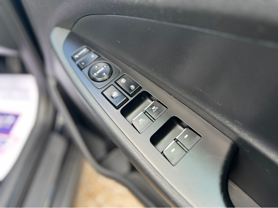 2020 Hyundai Tucson - image 19