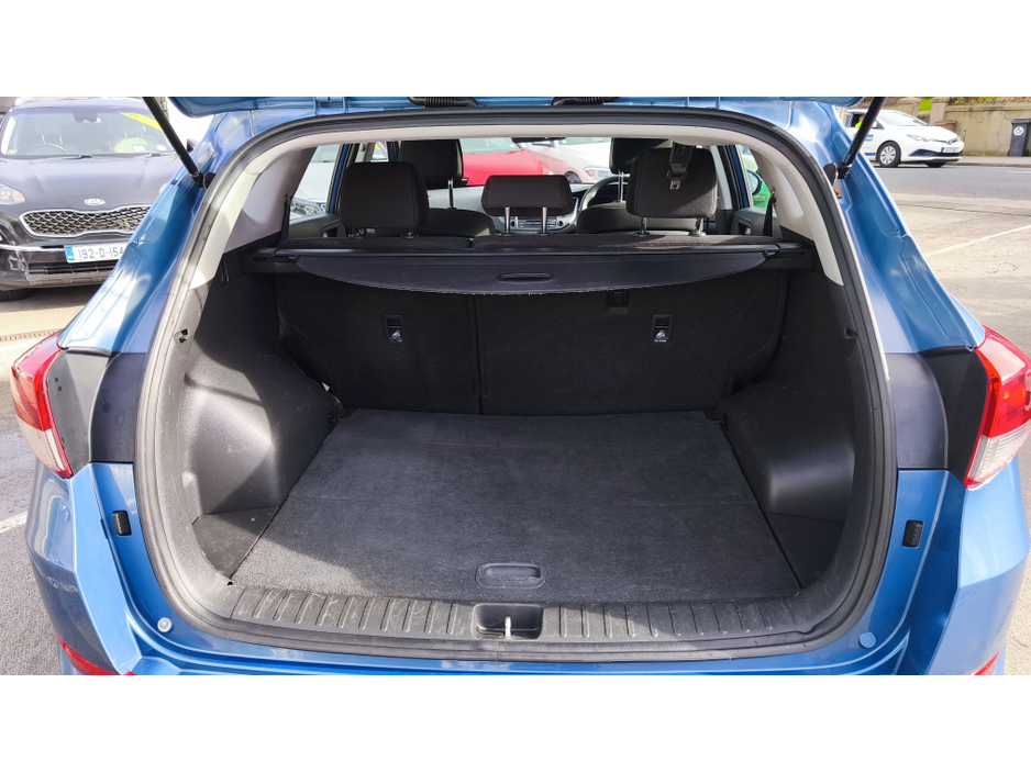 2016 Hyundai Tucson - image 10