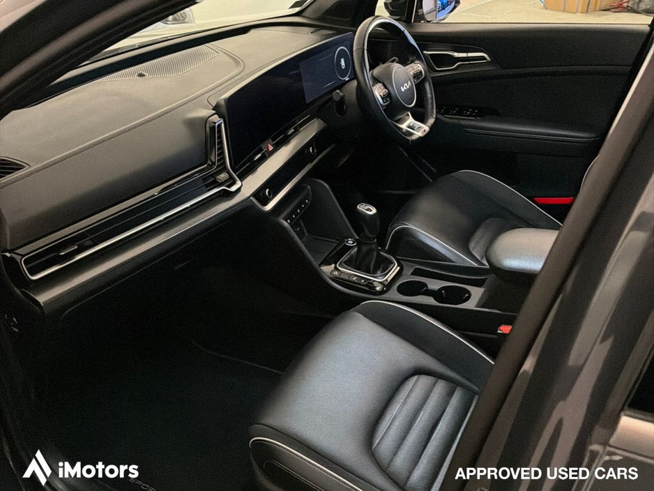 2024 Kia Sportage - image 12