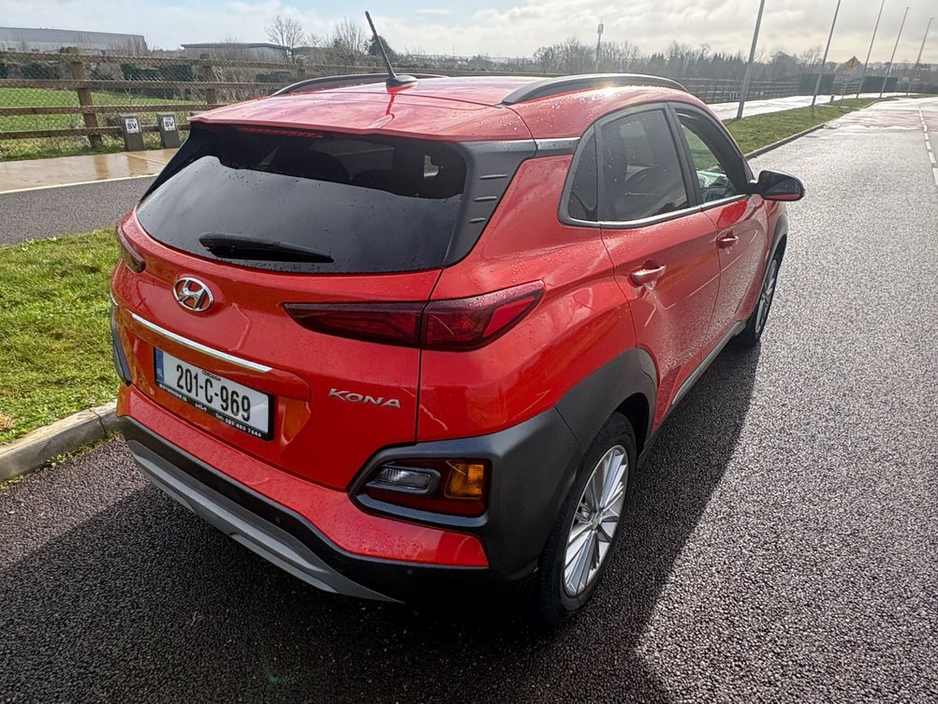 2020 Hyundai Kona Kauai Executive 5DR, Rear Parking Sensors, Air Conditioning, Bluetooth, Multi-Function Steering Wheel, Alloy Wheels, Lane Departure Warning, €21,900