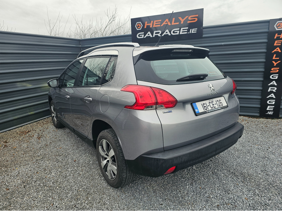 2016 Peugeot 2008 - image 3