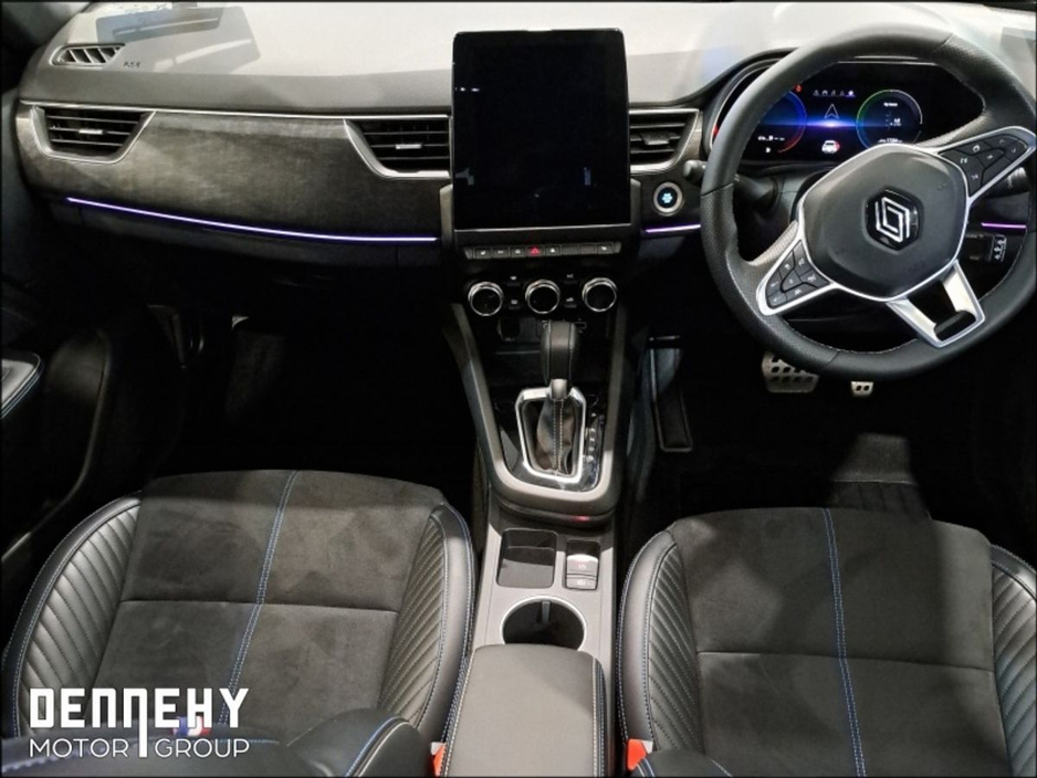 2025 Renault Arkana - image 2