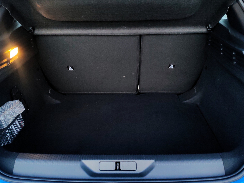 2023 Peugeot 308 - image 22